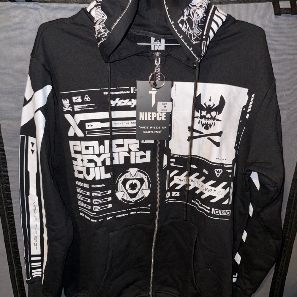 Niepce Black Graphic Hoodie